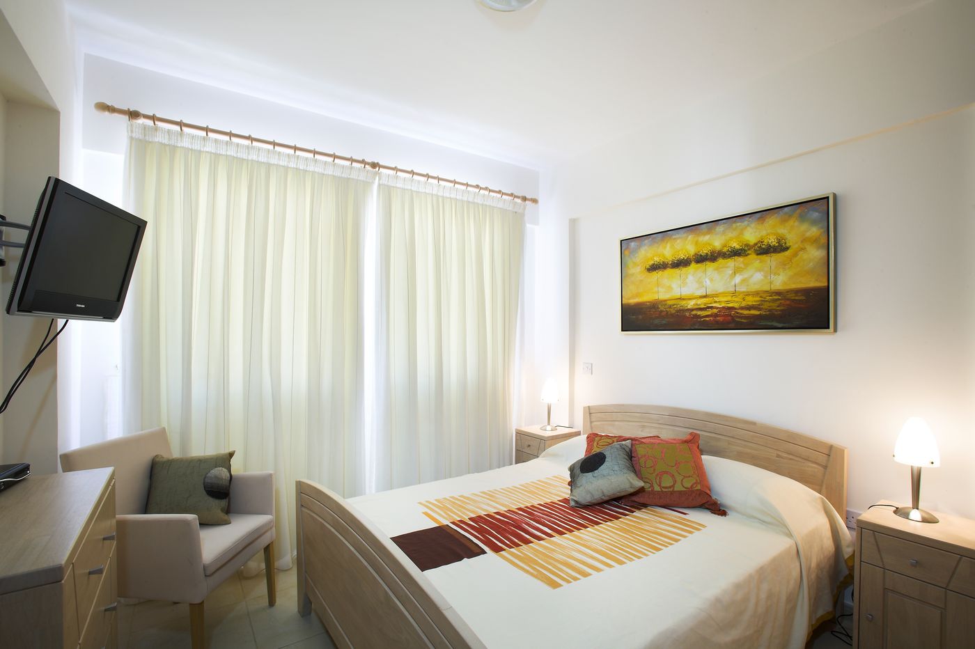 St Nicolas Elegant Residence