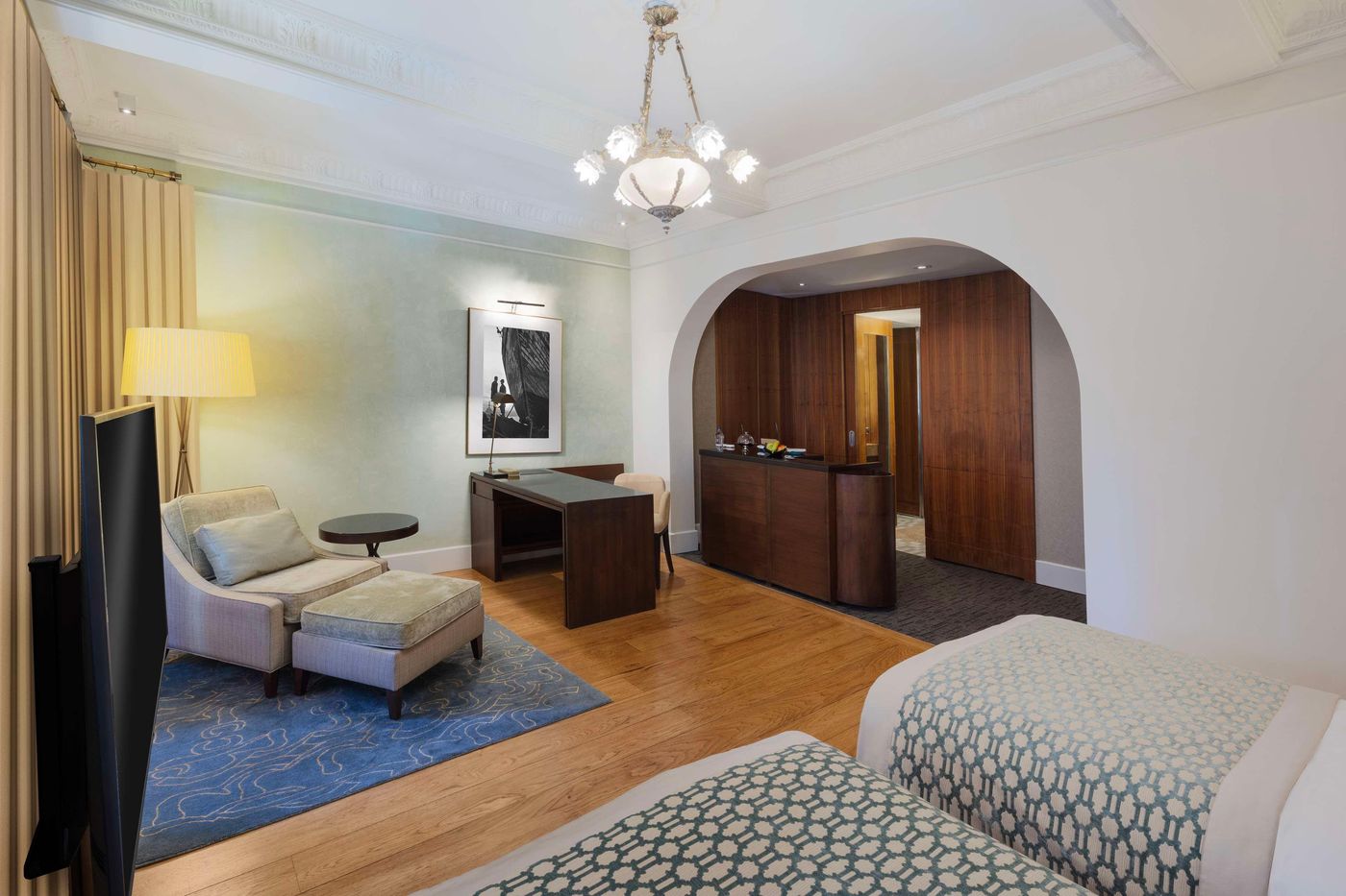 Park-Hyatt-Istanbul---Macka-Palace-Room-8