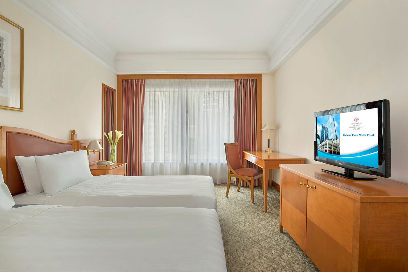 Harbour-Plaza-North-Point-Room-8