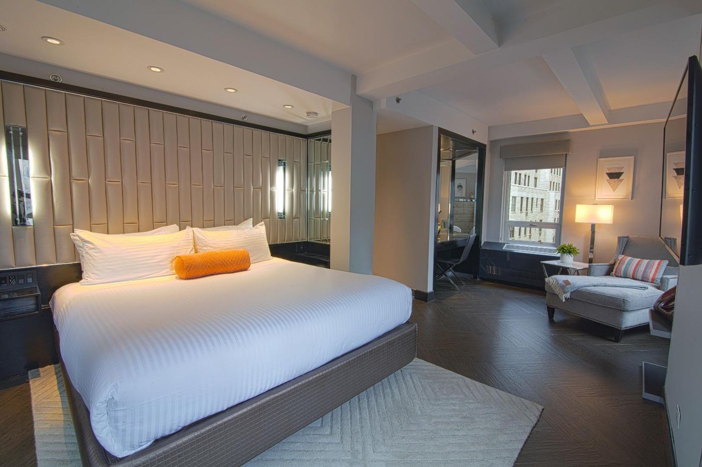 The-Edison-Hotel-NYC-Room-1