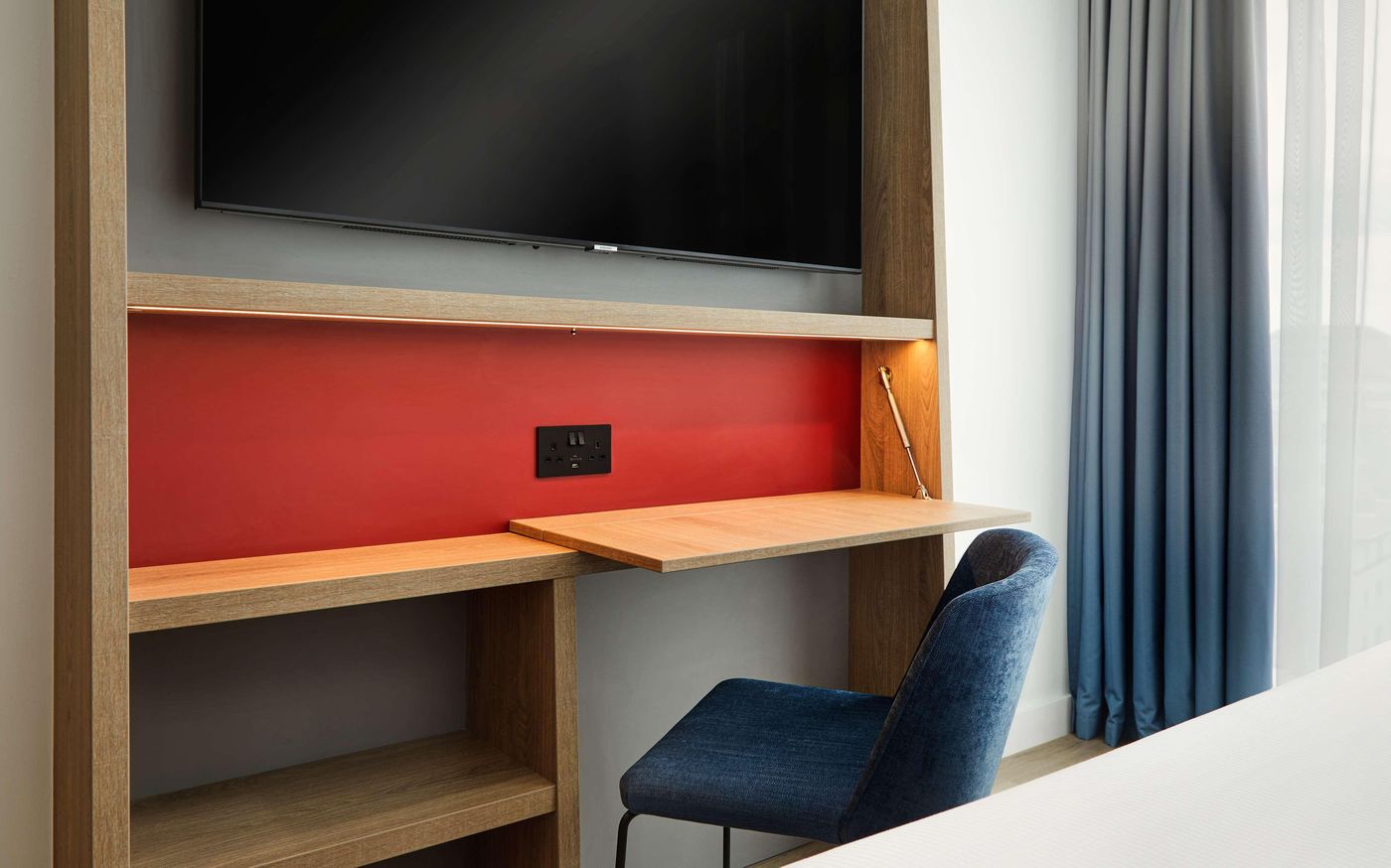 Hampton-by-Hilton-Dublin-City-Centre-Room-49