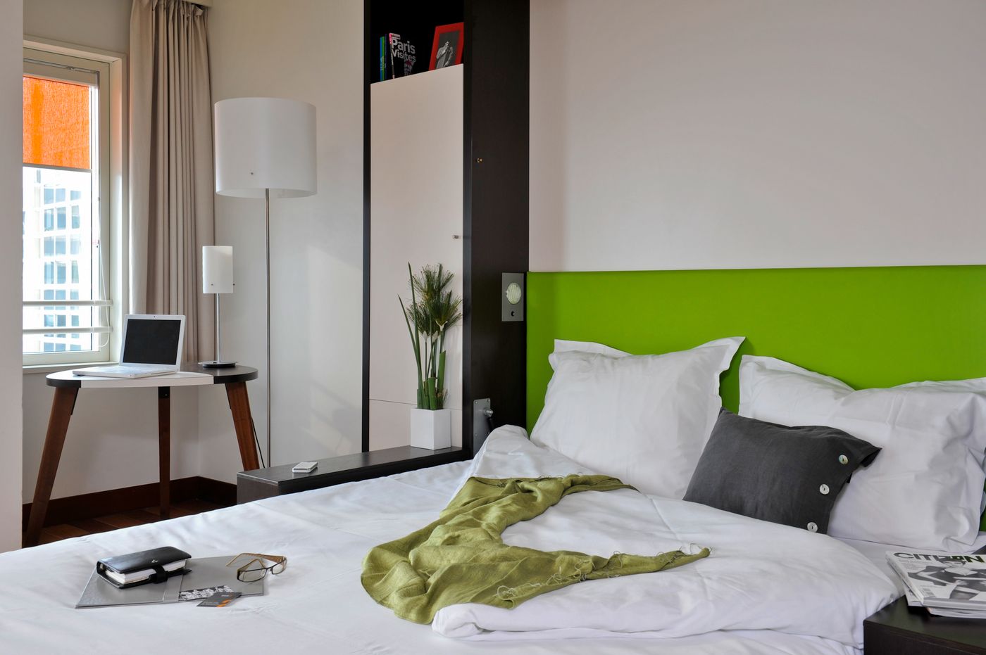 Adagio-Paris-Tour-Eiffel-Room-44