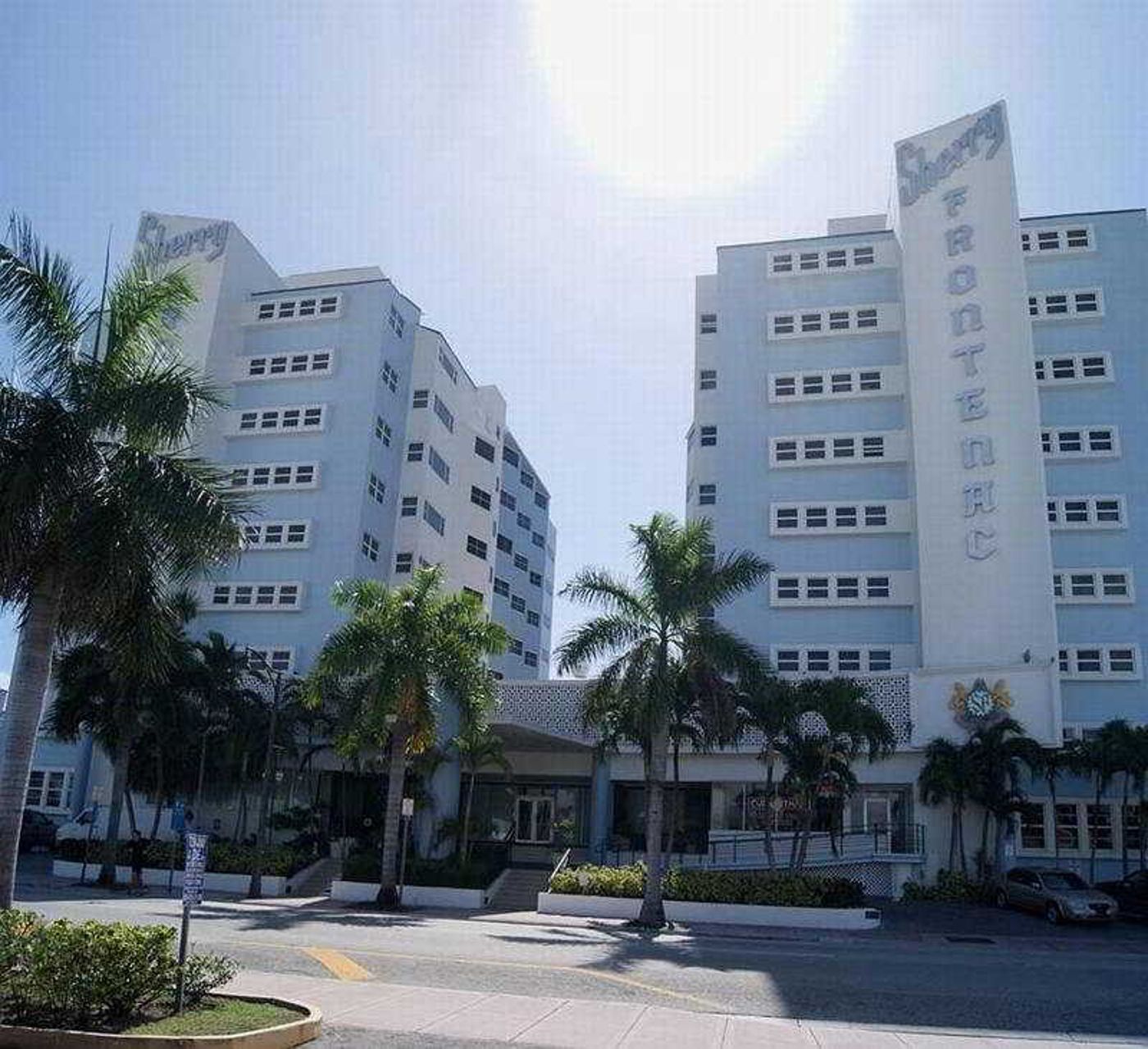 Sherry Frontenac - United States - MIAMI BEACH - General view - 0