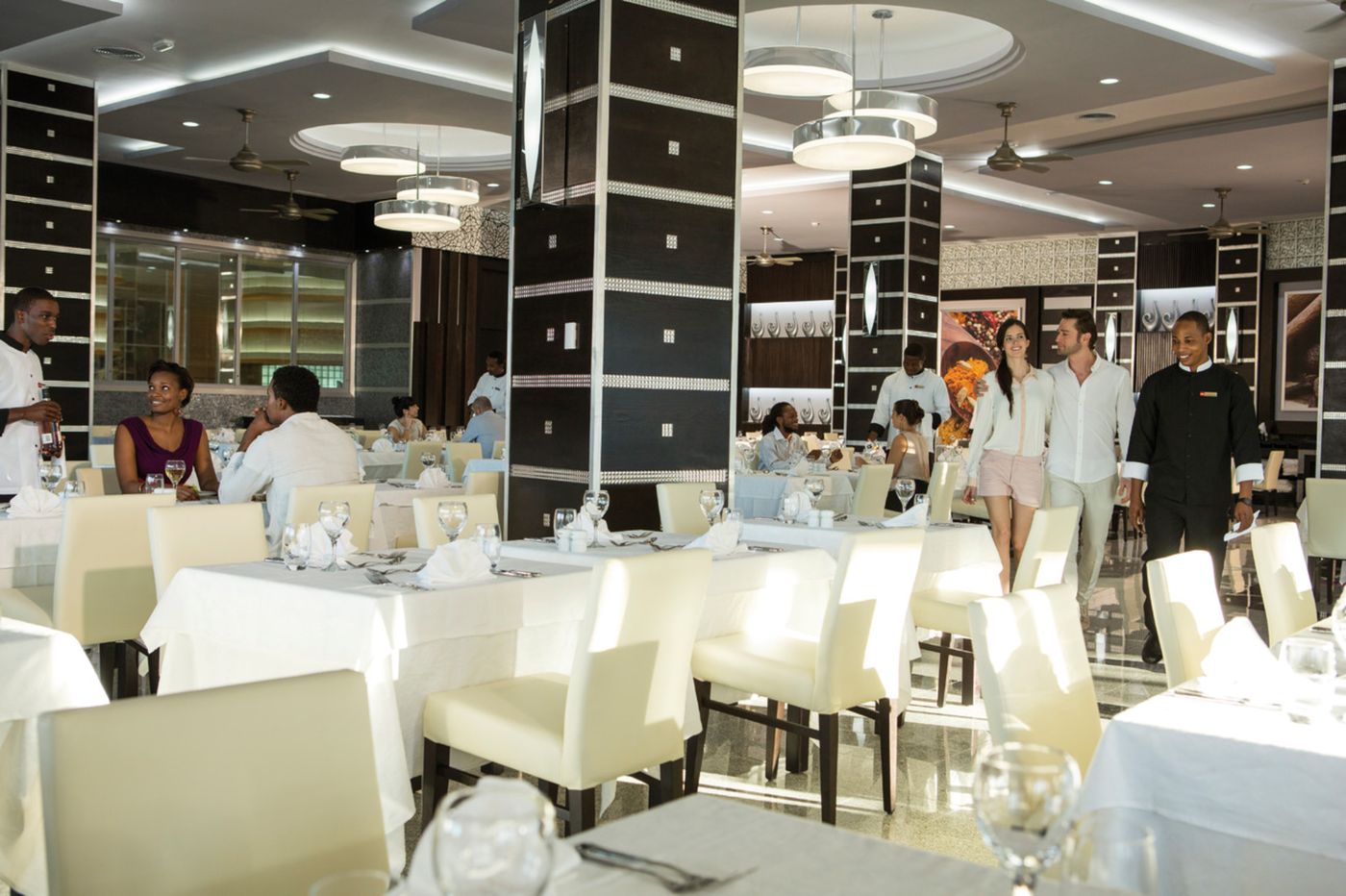 Riu-Palace-Jamaica-All-Inlcusive-Restaurant-39