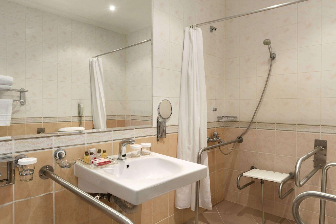 Ramada-Plovdiv-Trimontium-Room-21