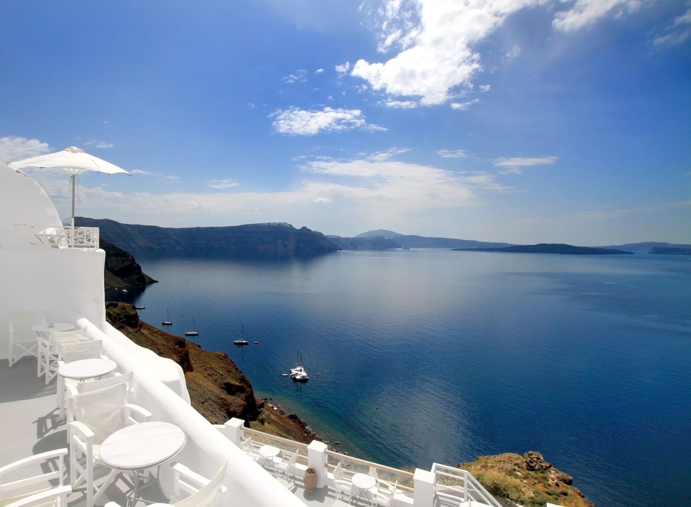 Caldera-Villas-Terrace-38