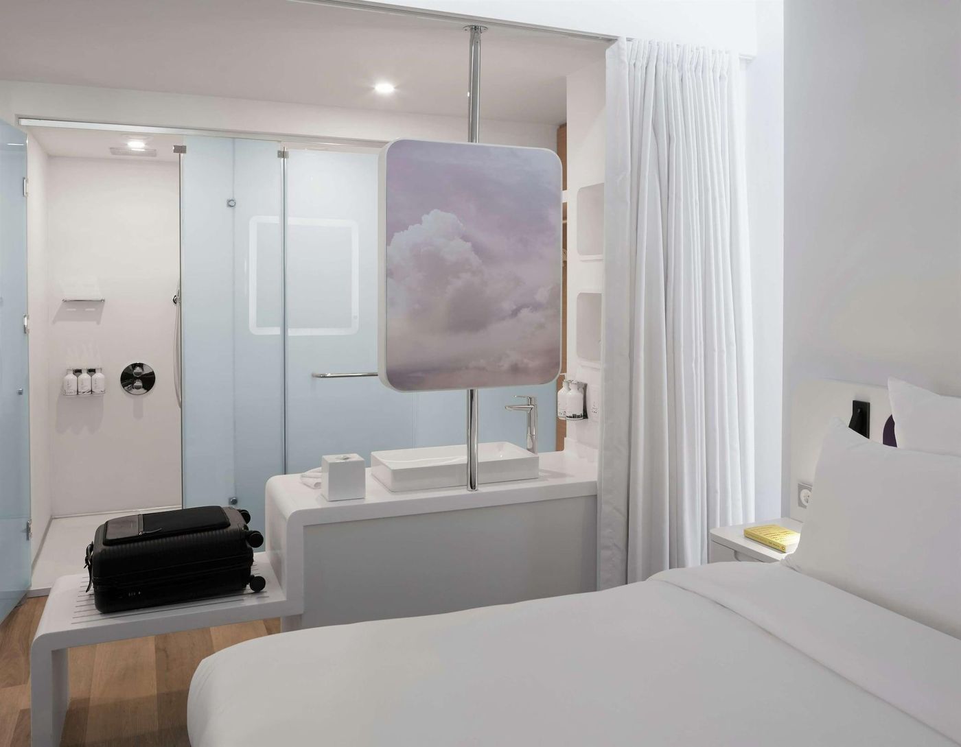 Yotelair-Istanbul-Airport-Airside--Duty-Free-Room-37