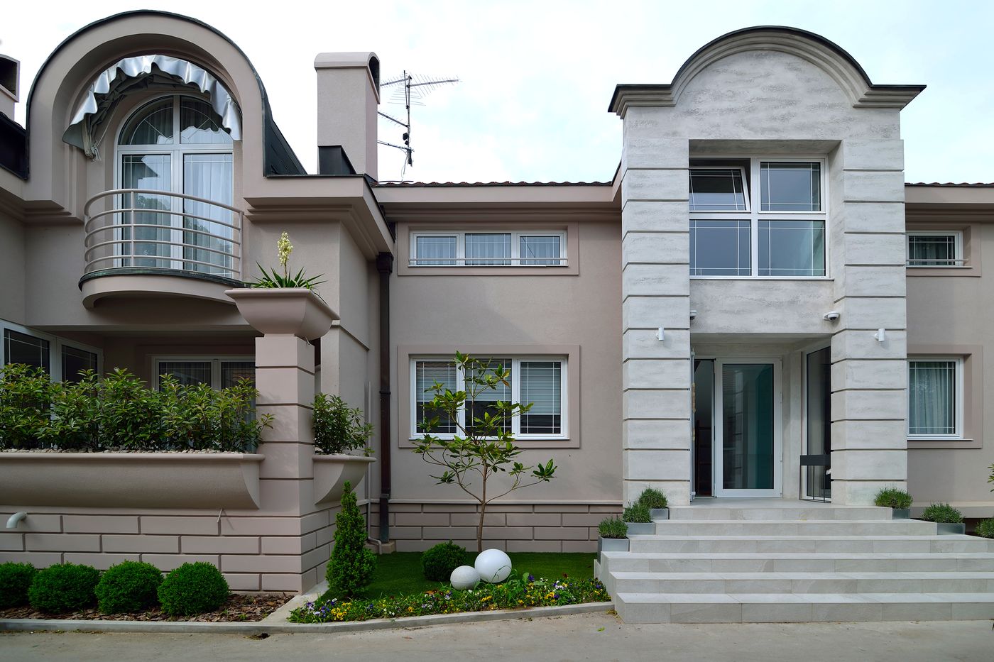 Garni hotel D10-Serbia-ZEMUN-General view-1