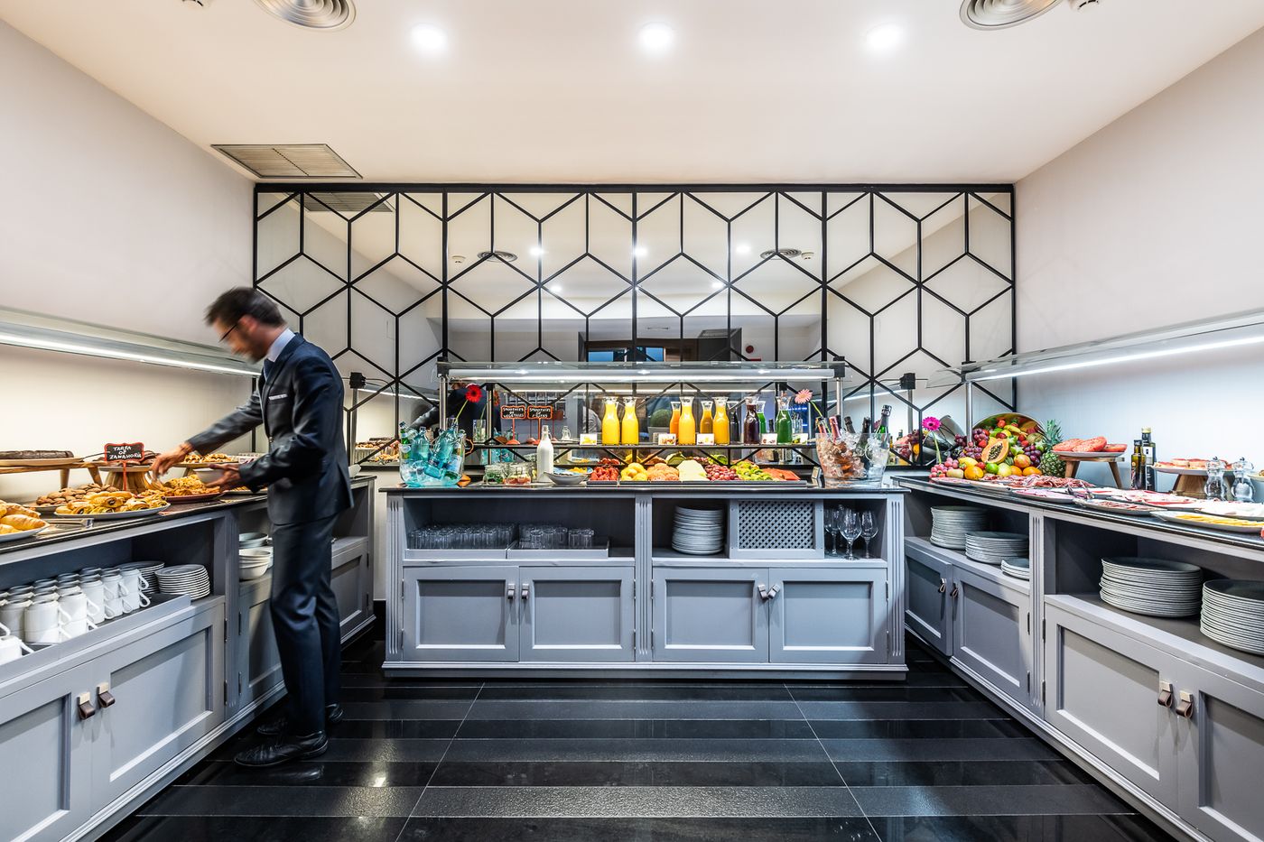 Palacio-San-Martin-Restaurant-37