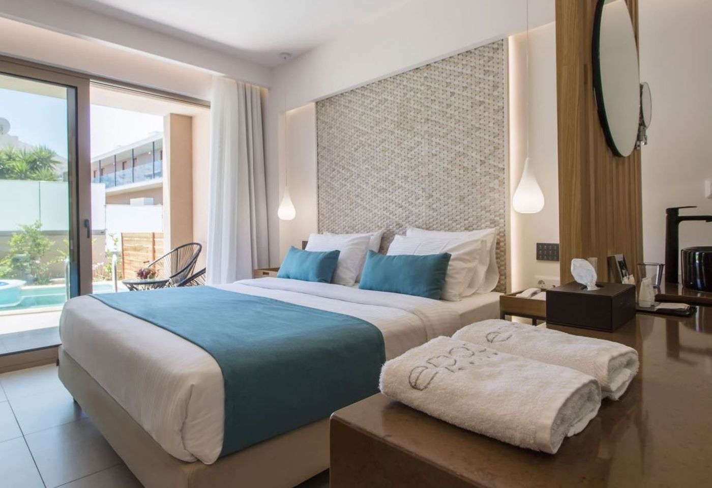 Epos Luxury Beach Hotel - Adults Only