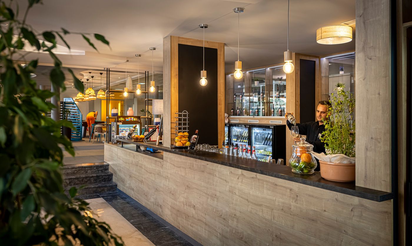 Hotel-Valamar-Koralj-Bar-31