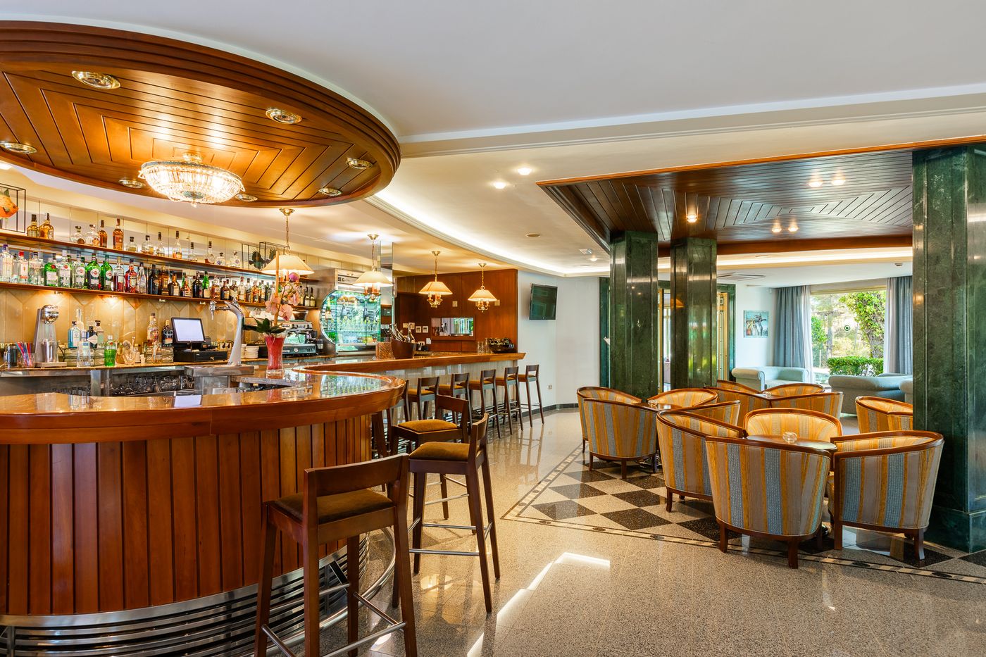 Suitehotel-S-Argamassa-Palace-Bar-36