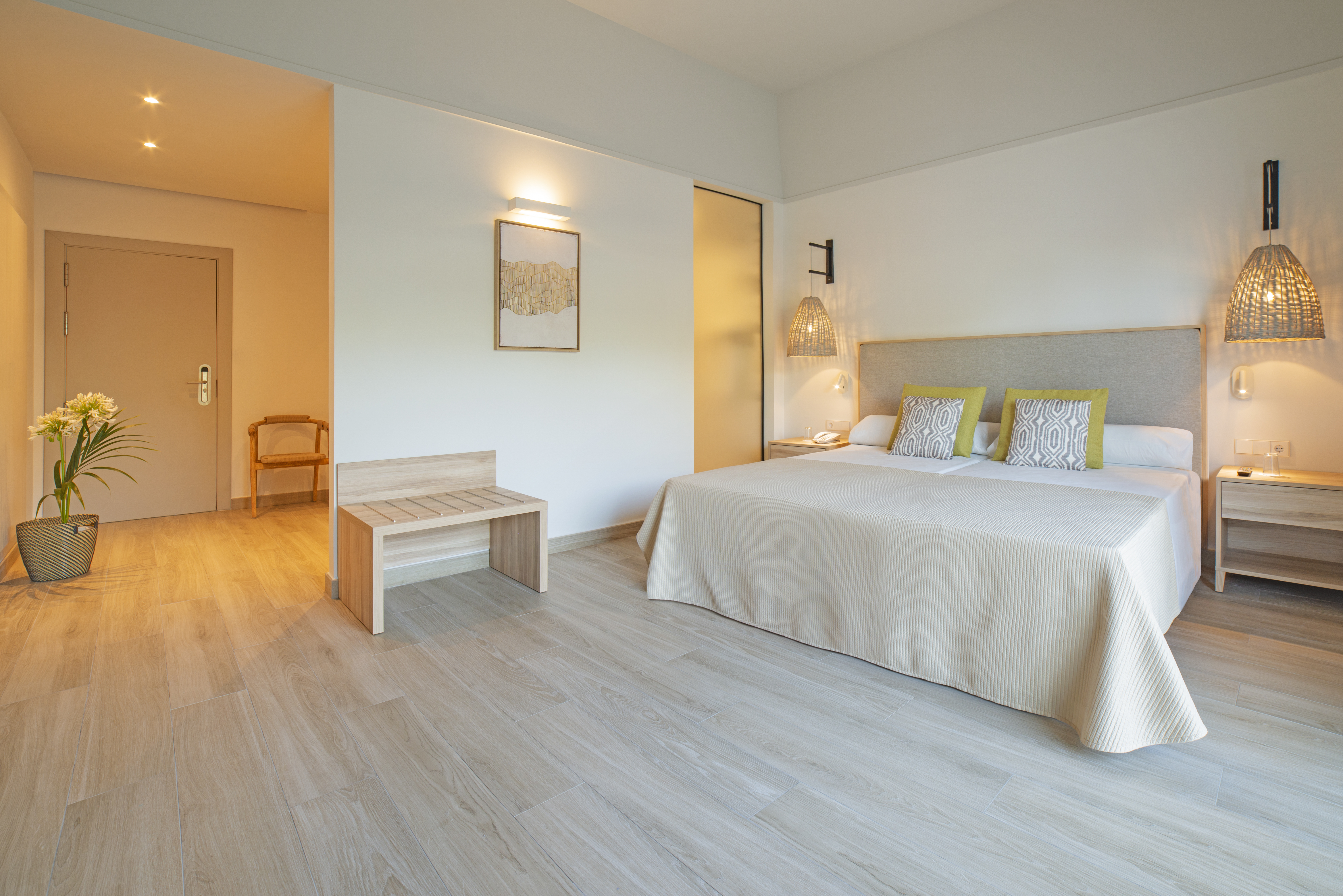 Cabogatamar-Garden-Room-28