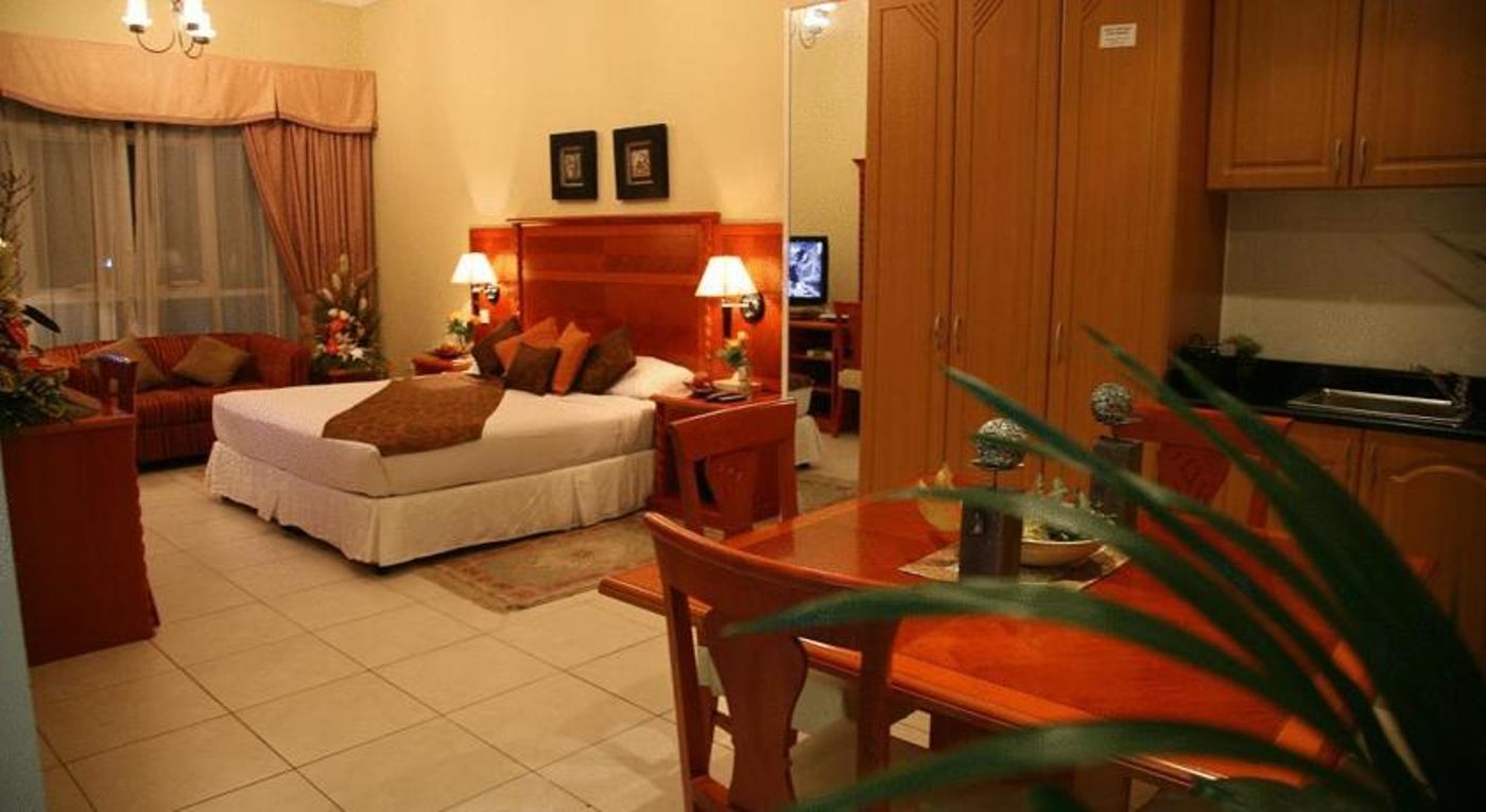 Grand Midwest Hotel Apartment In Bur Dubai