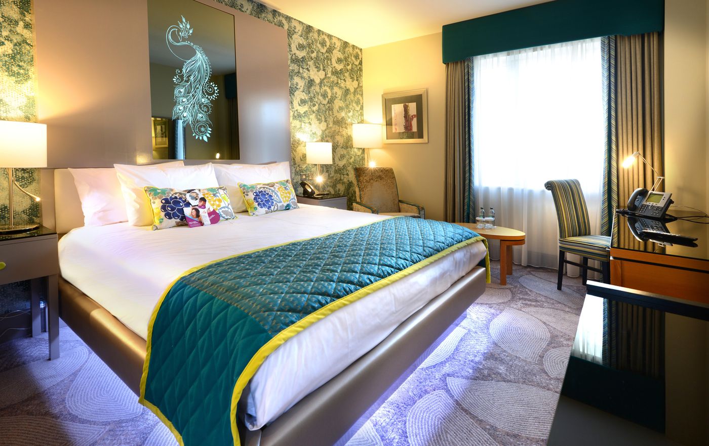 Crowne-Plaza-Dublin-Airport-Room-9