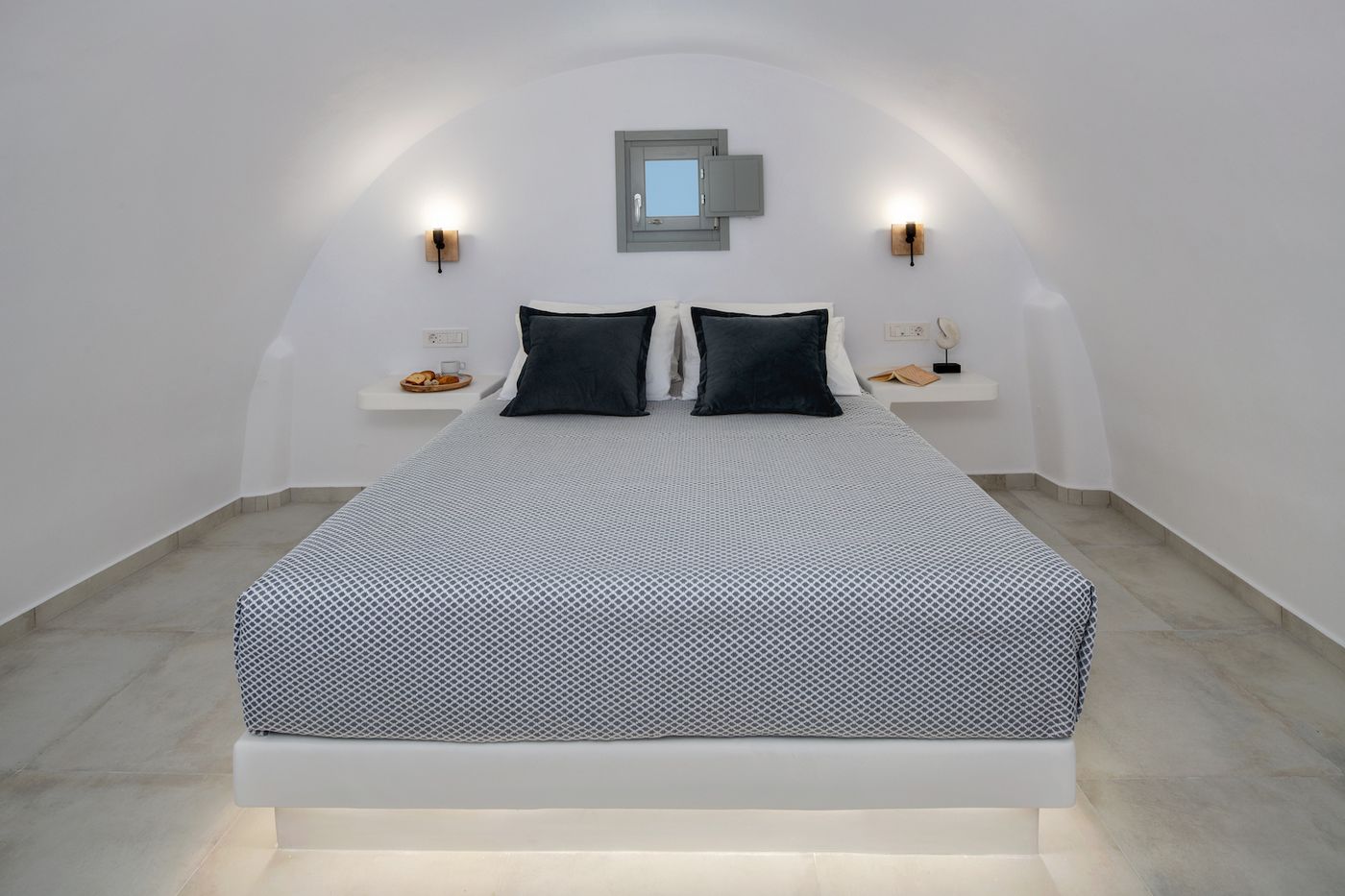 Seven-Suites-Room-24