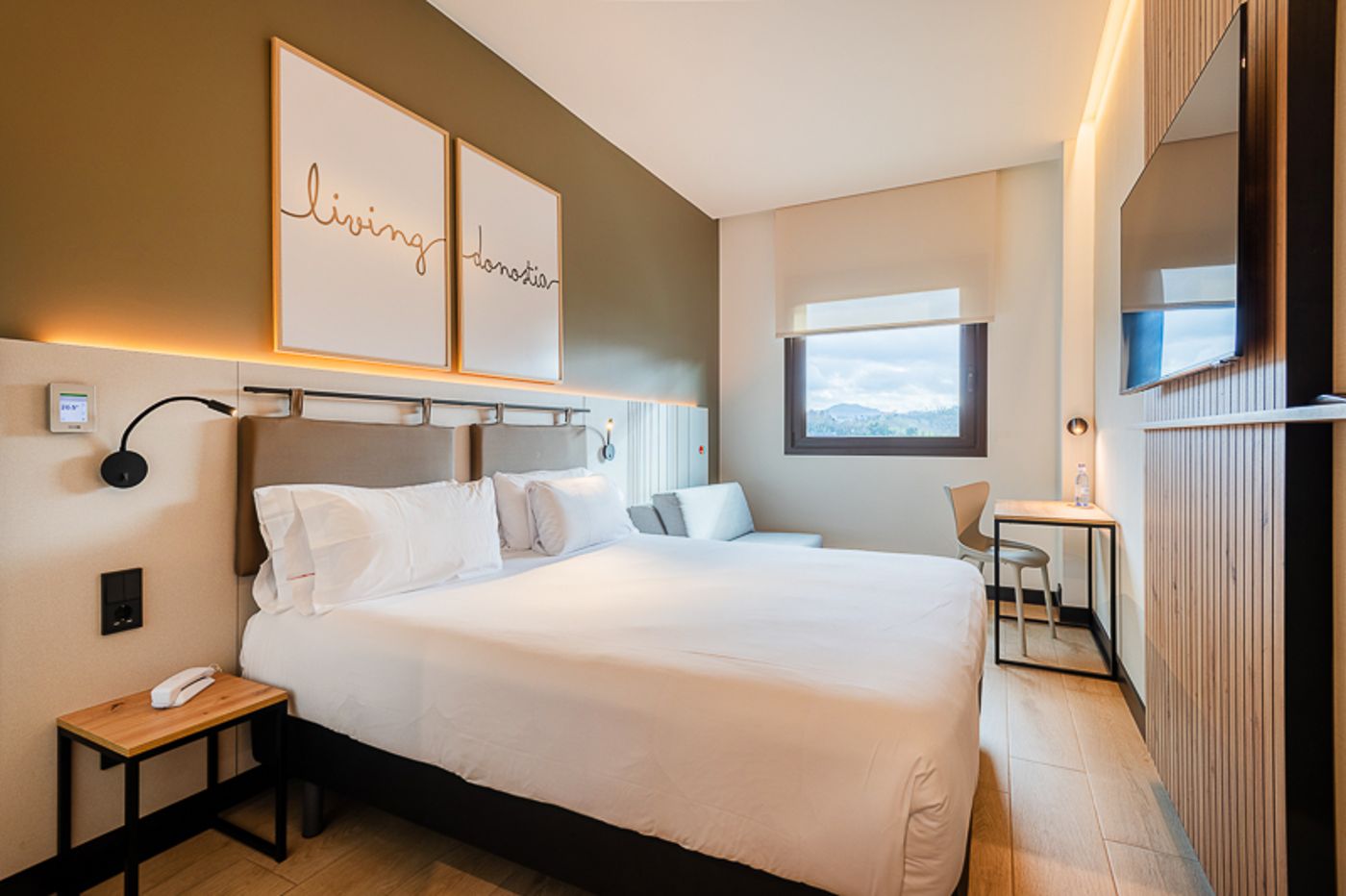 Leonardo Hotel San Sebastian-Spain-San Sebastián-Room-8