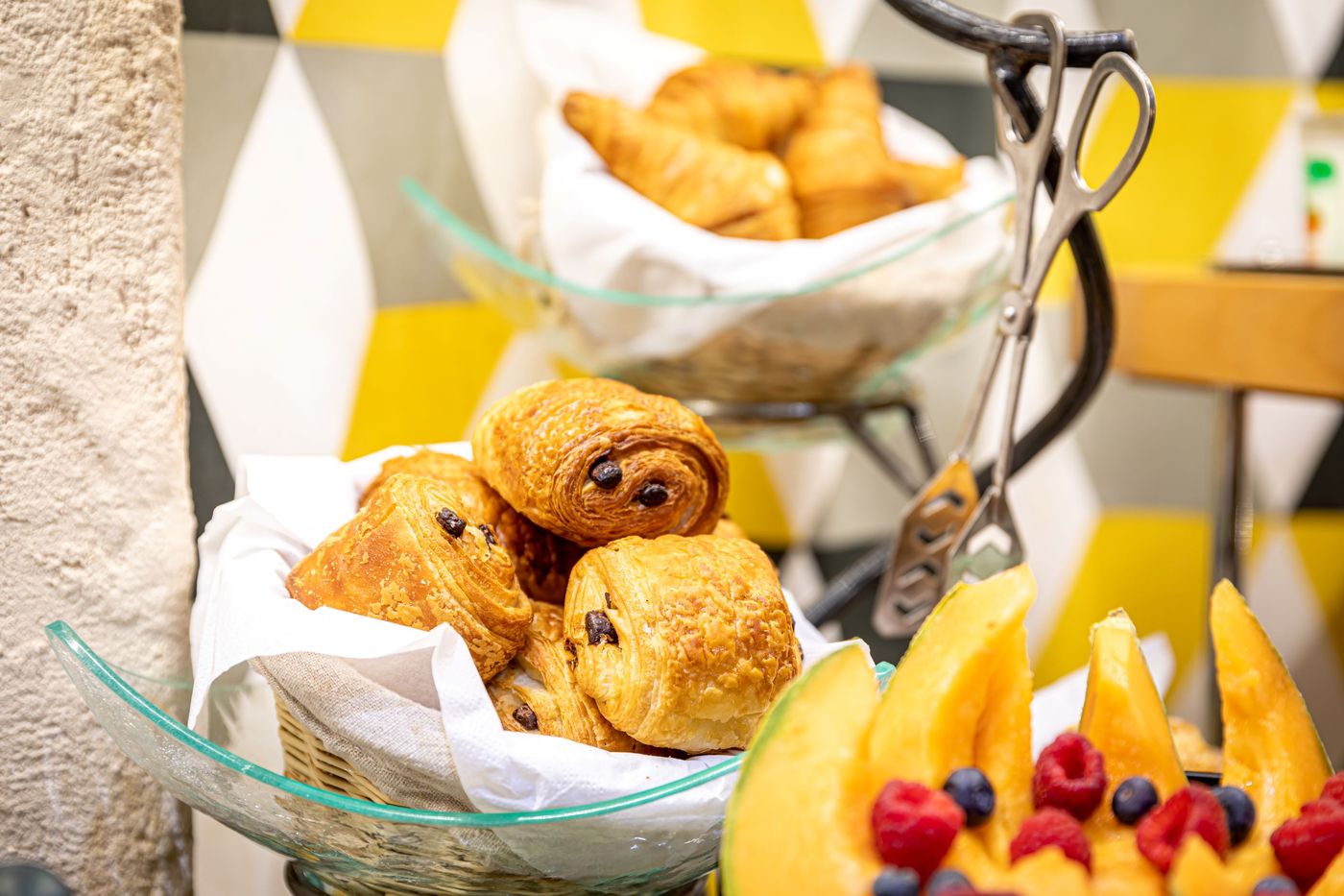 Hotel-Romance-Malesherbes-by-Patrick-Hayat-Restaurant-35