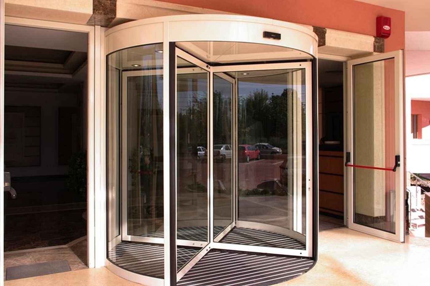 Monte Carlo Palace Rooms - Romania - BUCHAREST - General view - 3