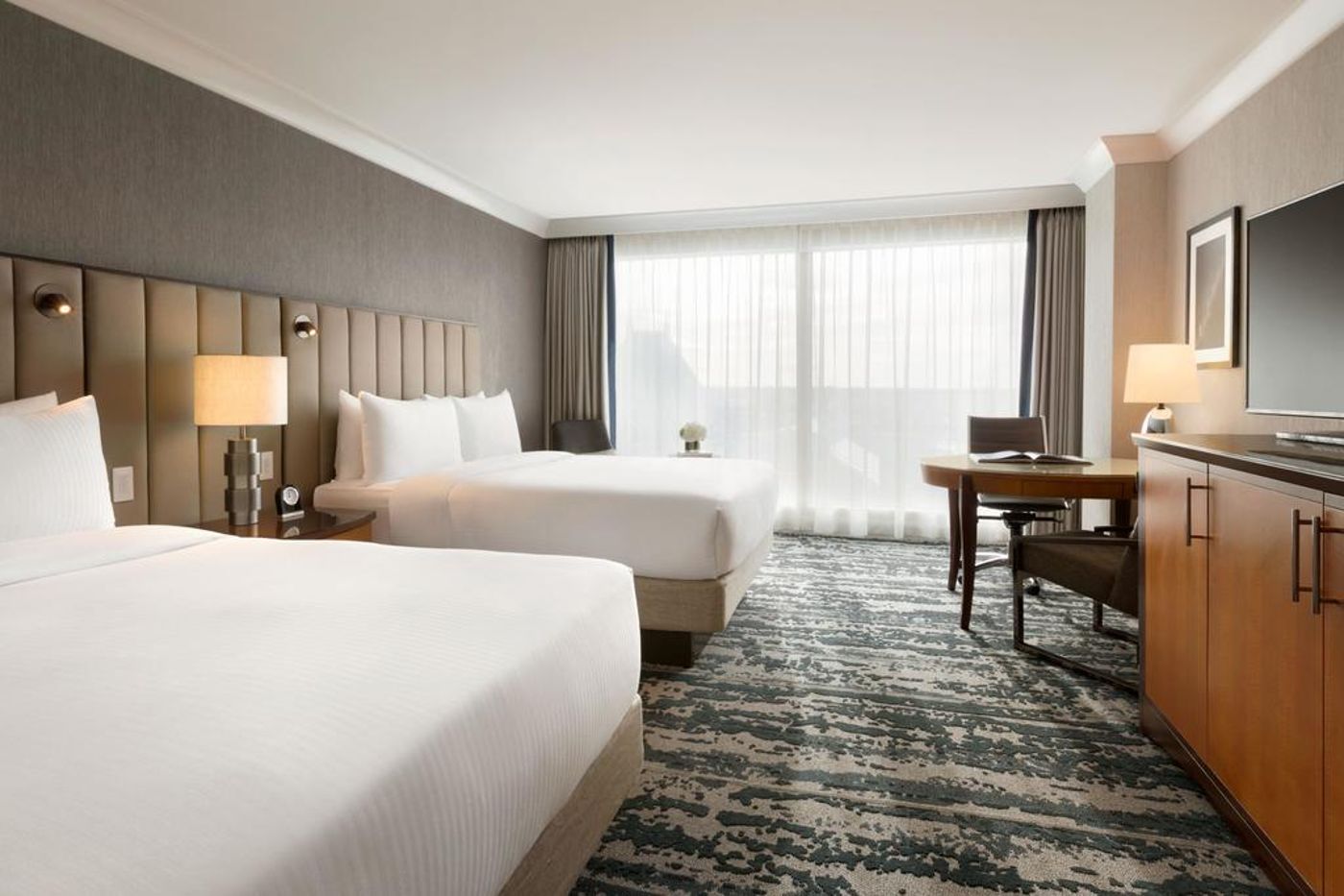 Fairmont-Vancouver-Airport-Room-36