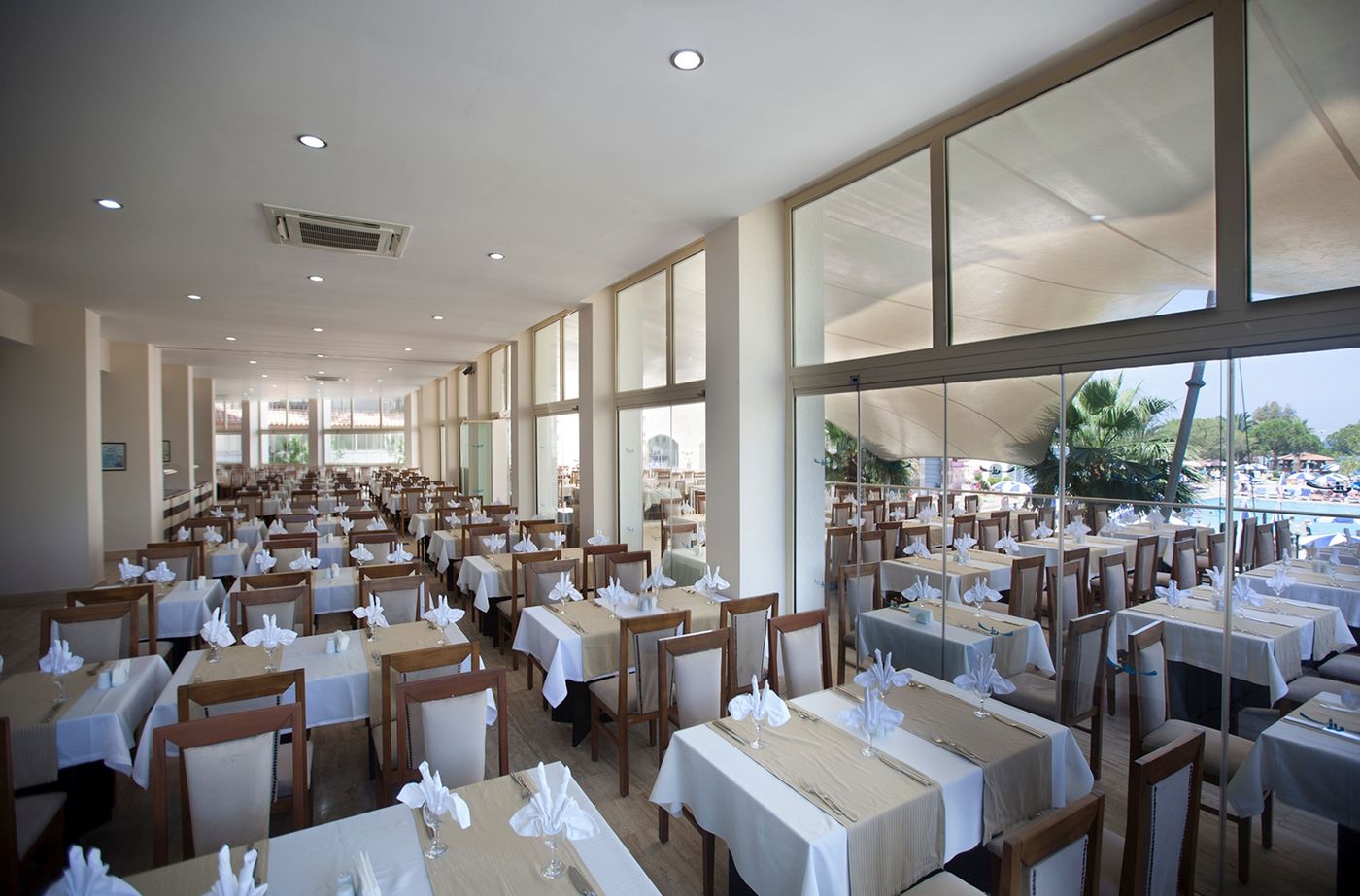 Batihan-Beach-Resort---Spa-Restaurant-48