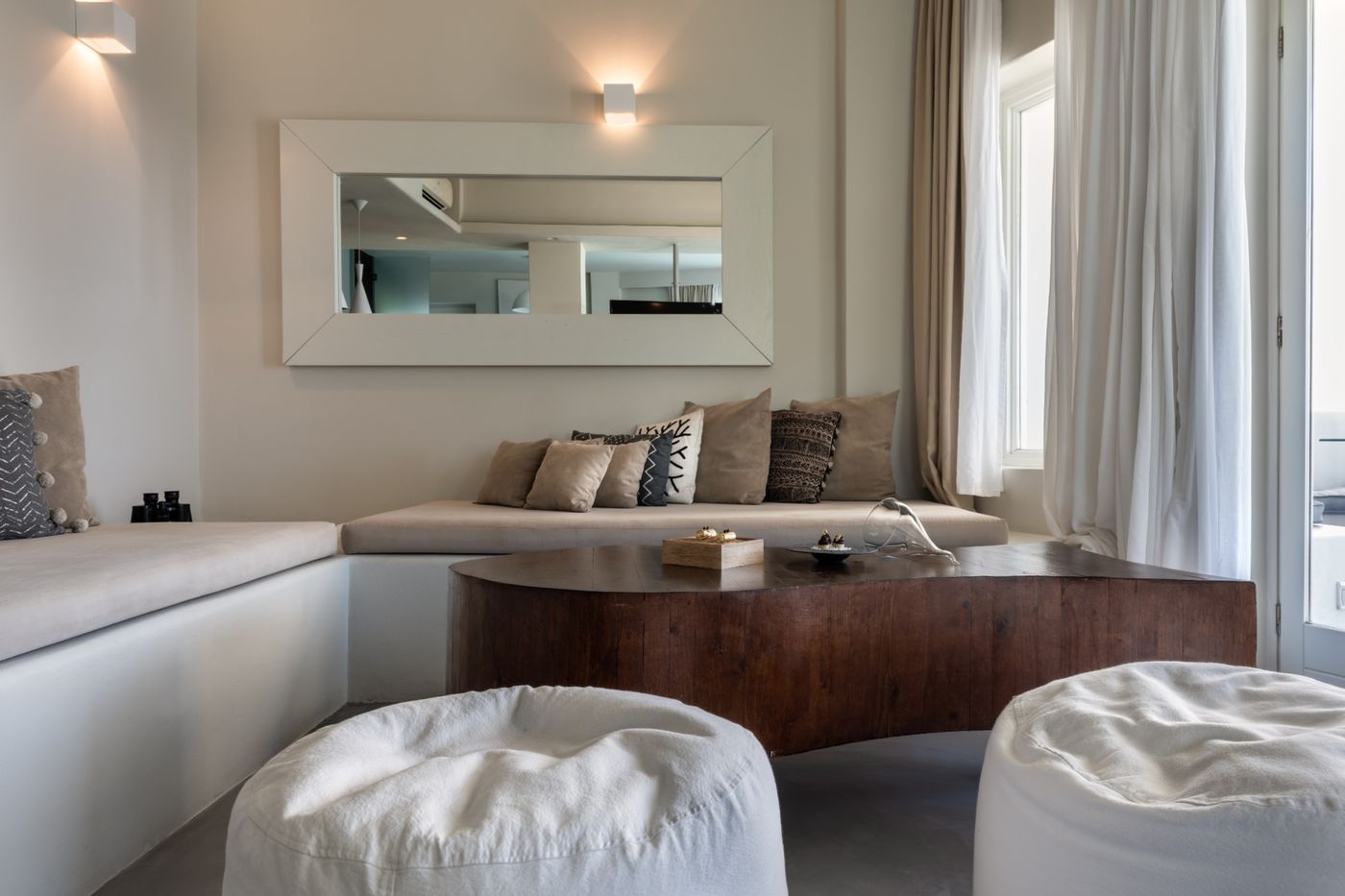 West-East-Suites-Room-50