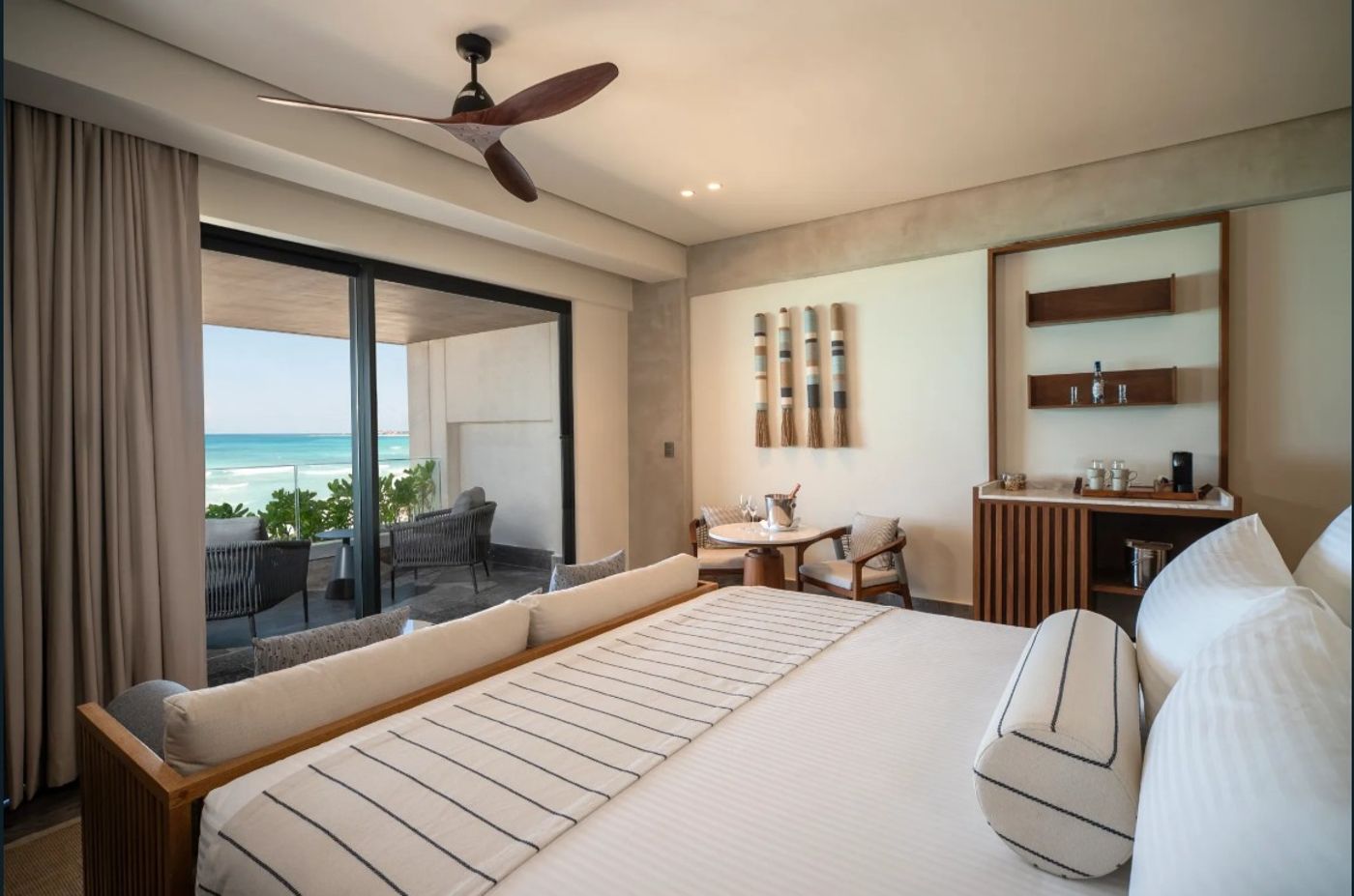 Secrets Mirabel 17.09