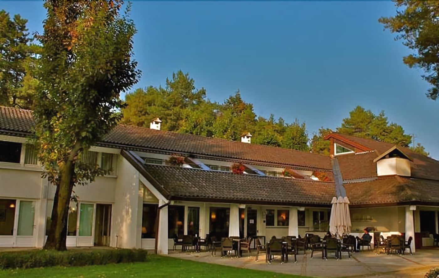 Golf Hotel La Pinetina-Italy-APPIANO GENTILE-General view-1