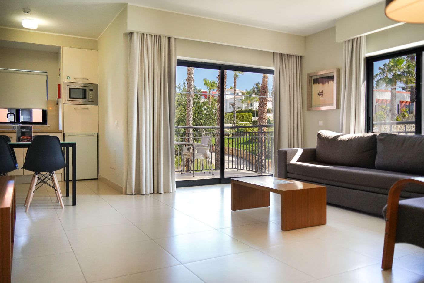 Vitor-s-Village-Room-48