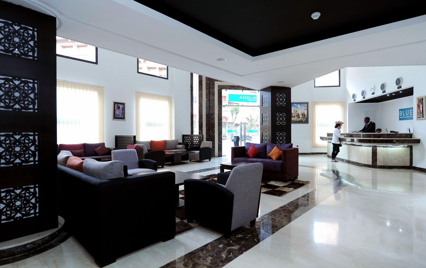 Blue-Sea-Le-Printemps-Lobby-22