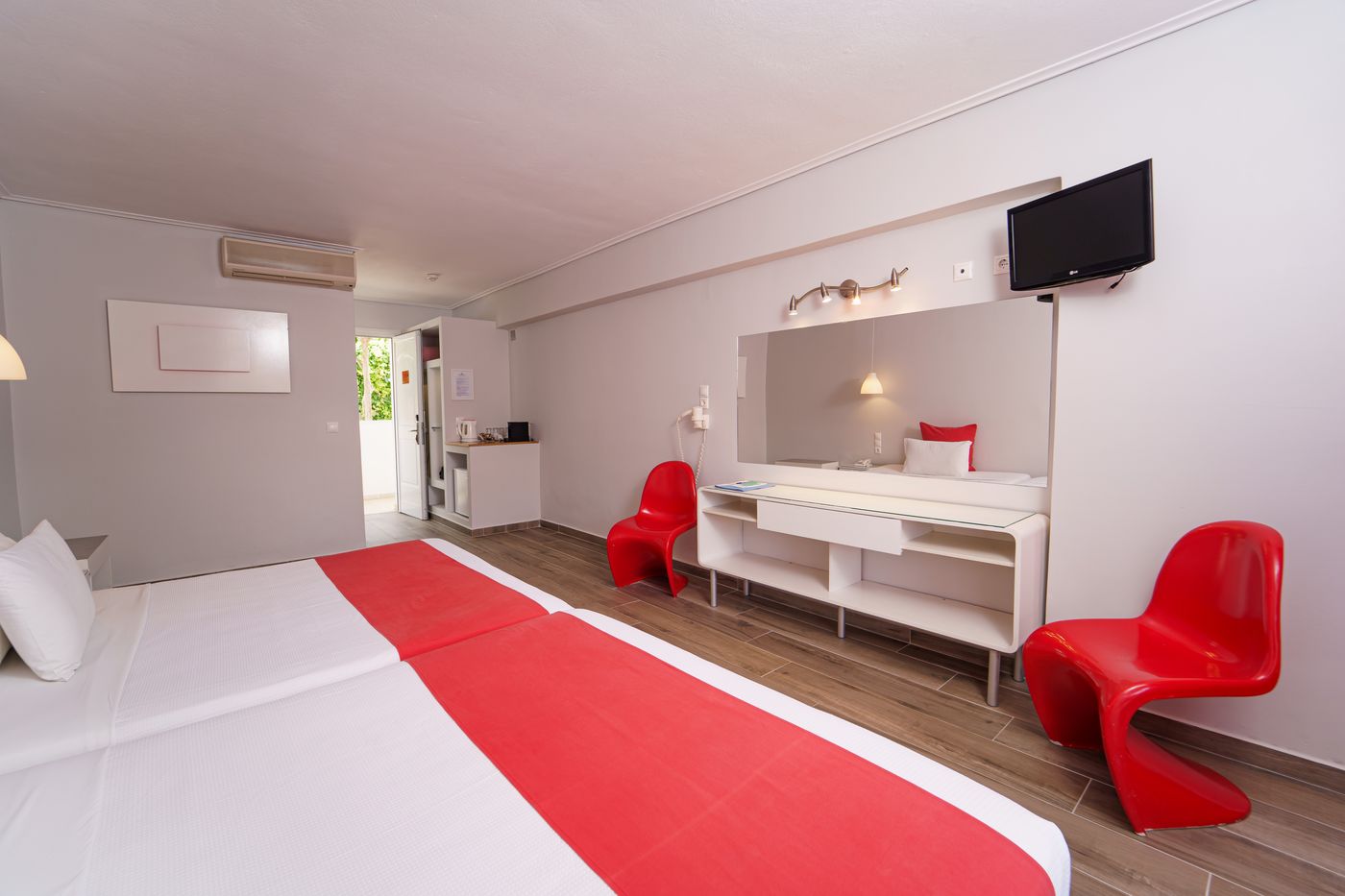 Filoxenia-Hotel-Room-37