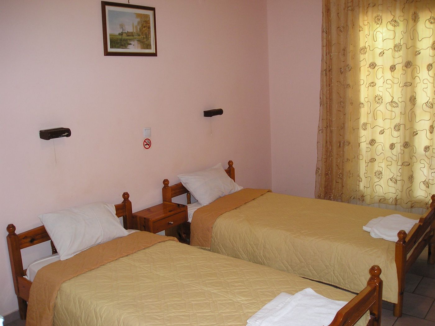 River-Studios-and-Apartments-Room-18