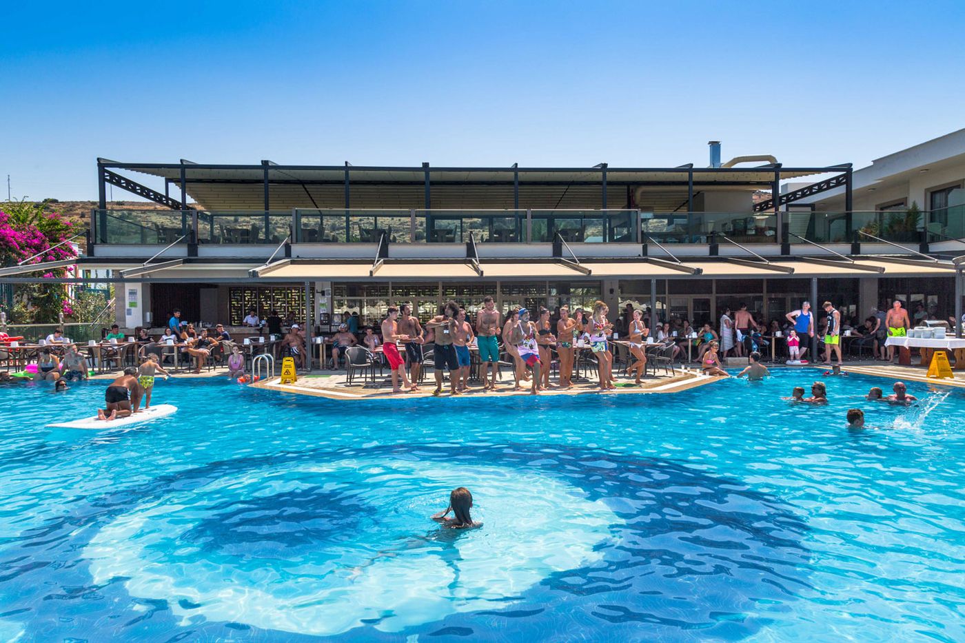 Jasmin-Beach-Hotel-Pool-12