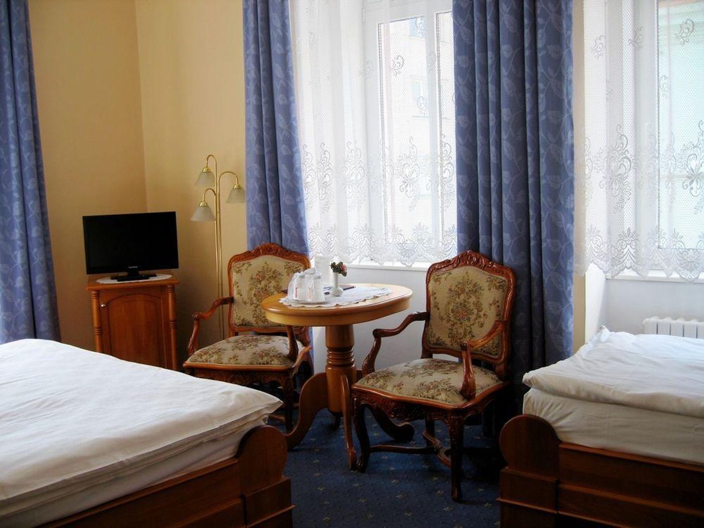 Hotel-Opera-Prague-Room-14