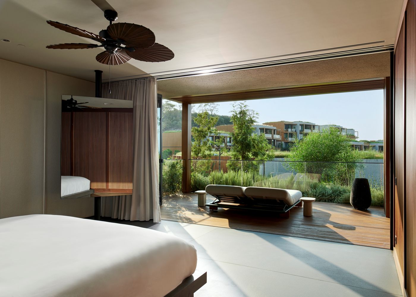 Hilton-Bodrum-Turkbuku-Resort---Spa-Room-30