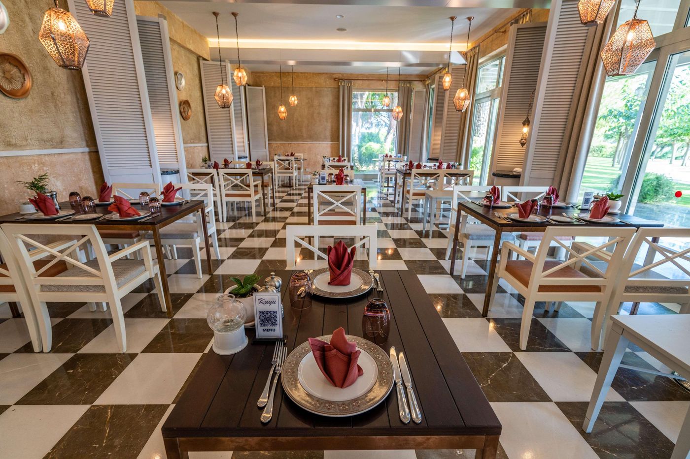 Lara-Barut-Collection-Restaurant-52