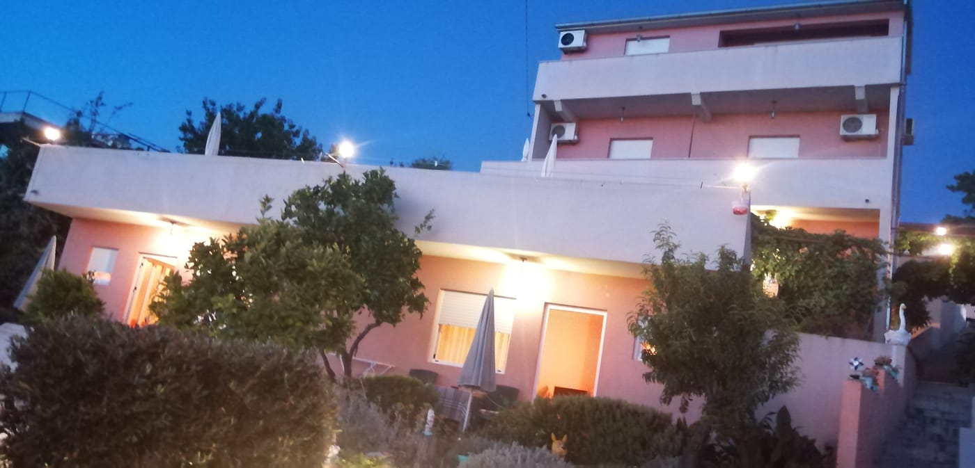 Villa-Luketa-Lobby-22