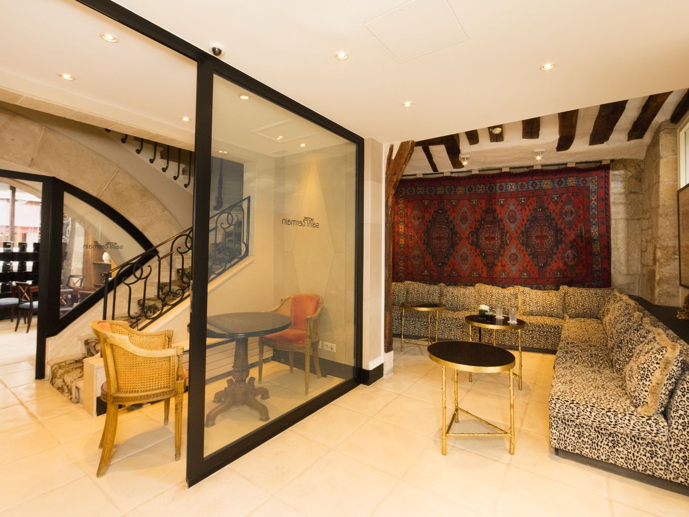 Saint-Germain---Paris-Lobby-16