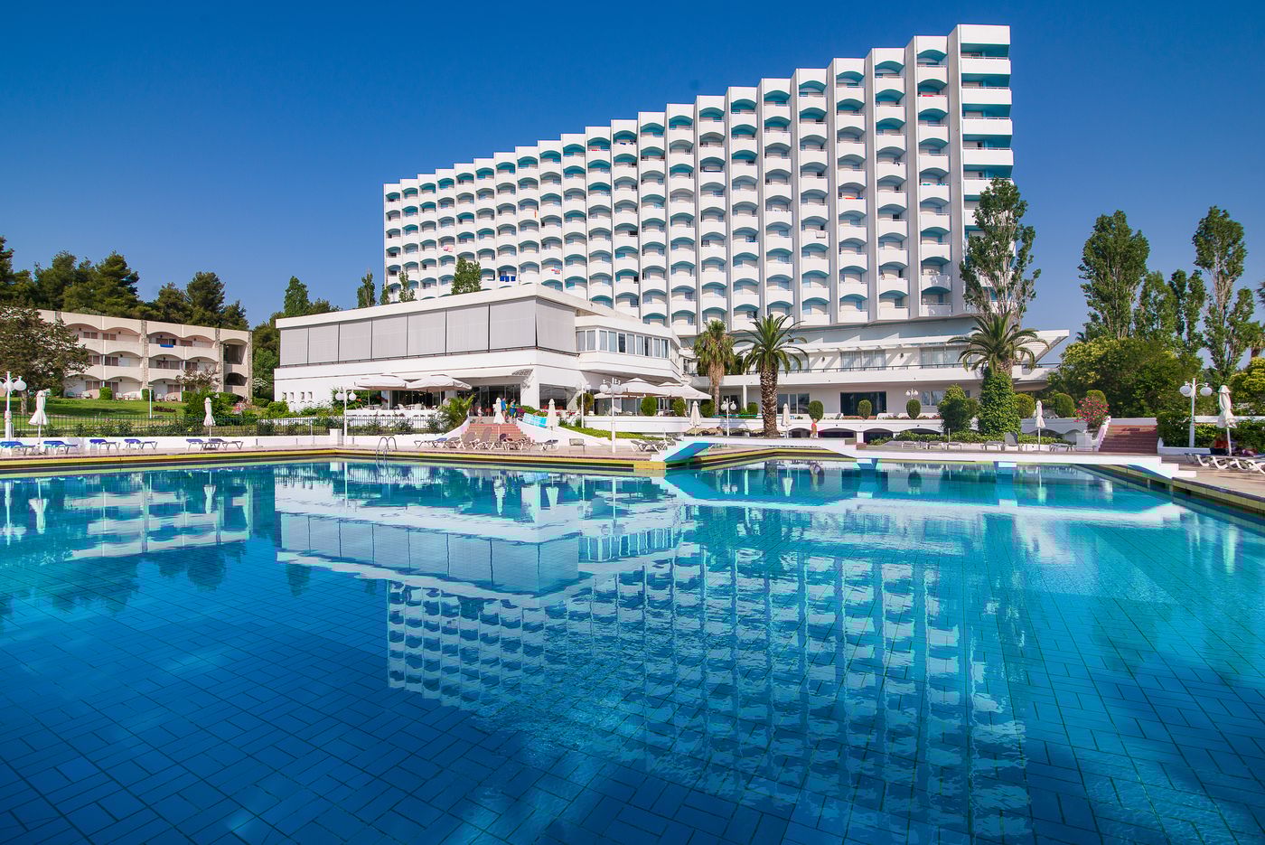 Pallini-Beach-General-view-4