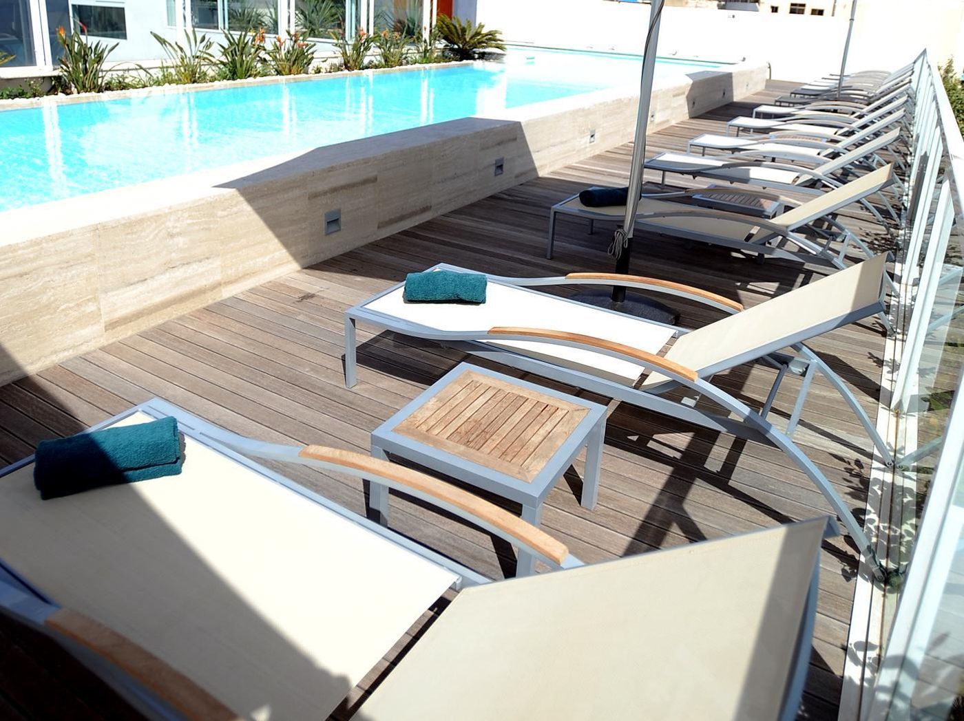 The-George--Urban-Boutique-Hotel-Pool-3