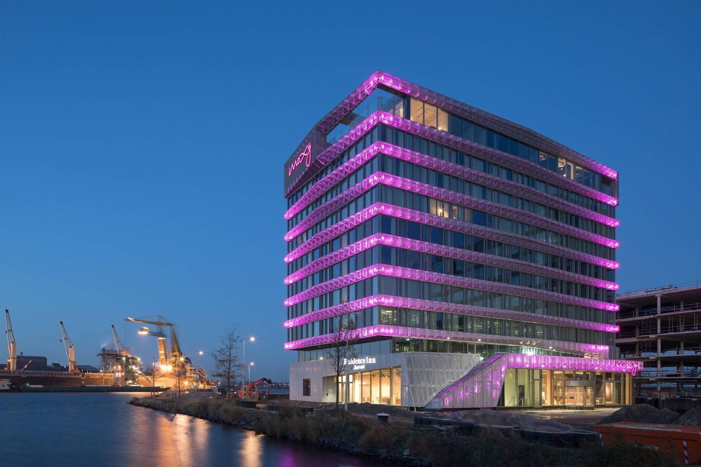 Moxy-Amsterdam-Houthavens-General-view-2