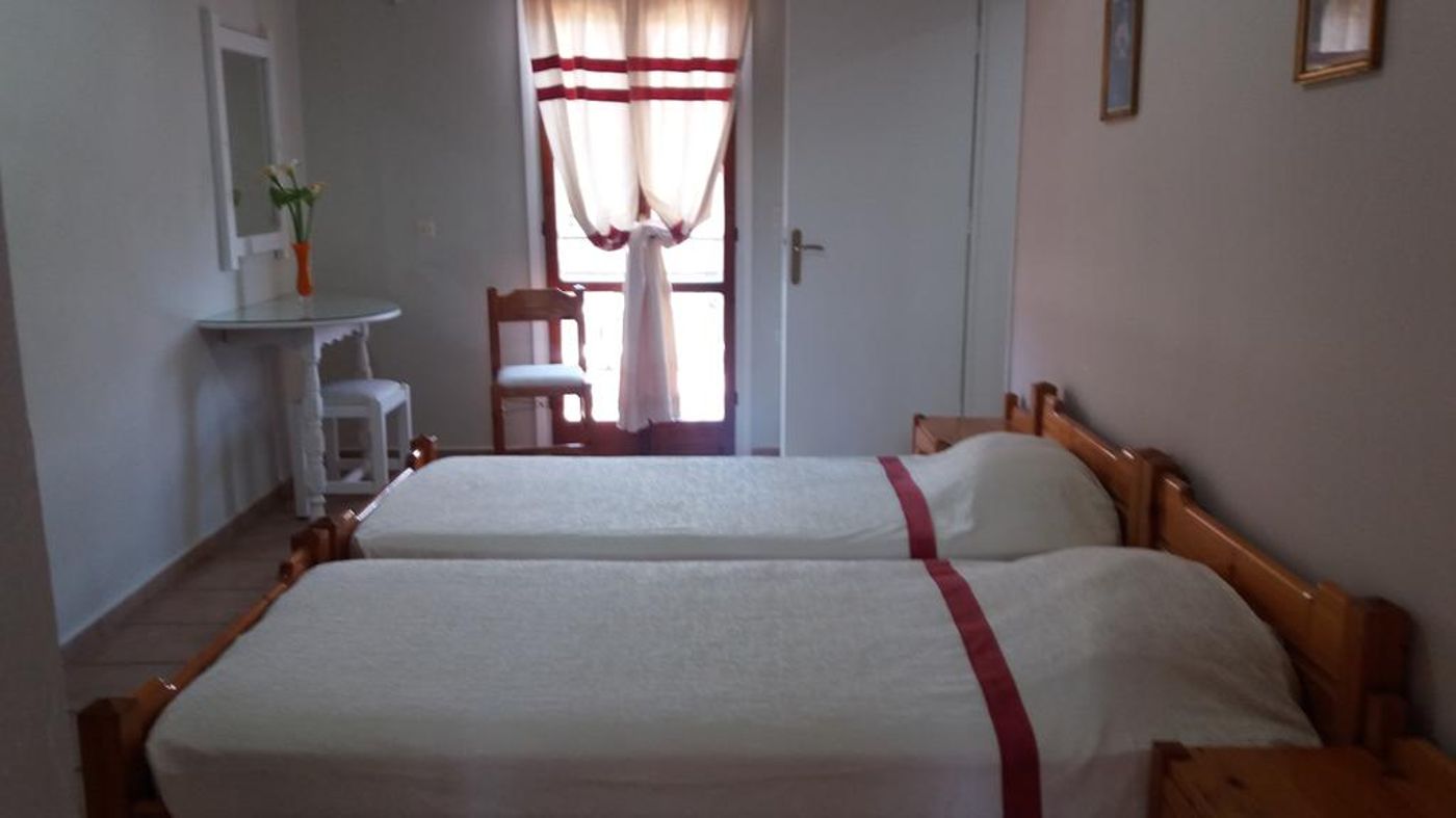 Semiramis Studios Apartments