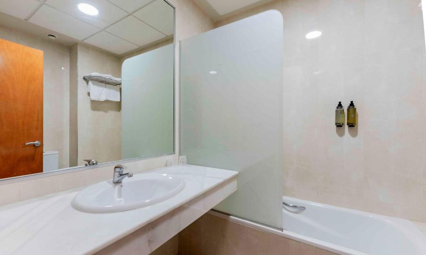 Camino de Granada-Spain-GRANADA-Room-6