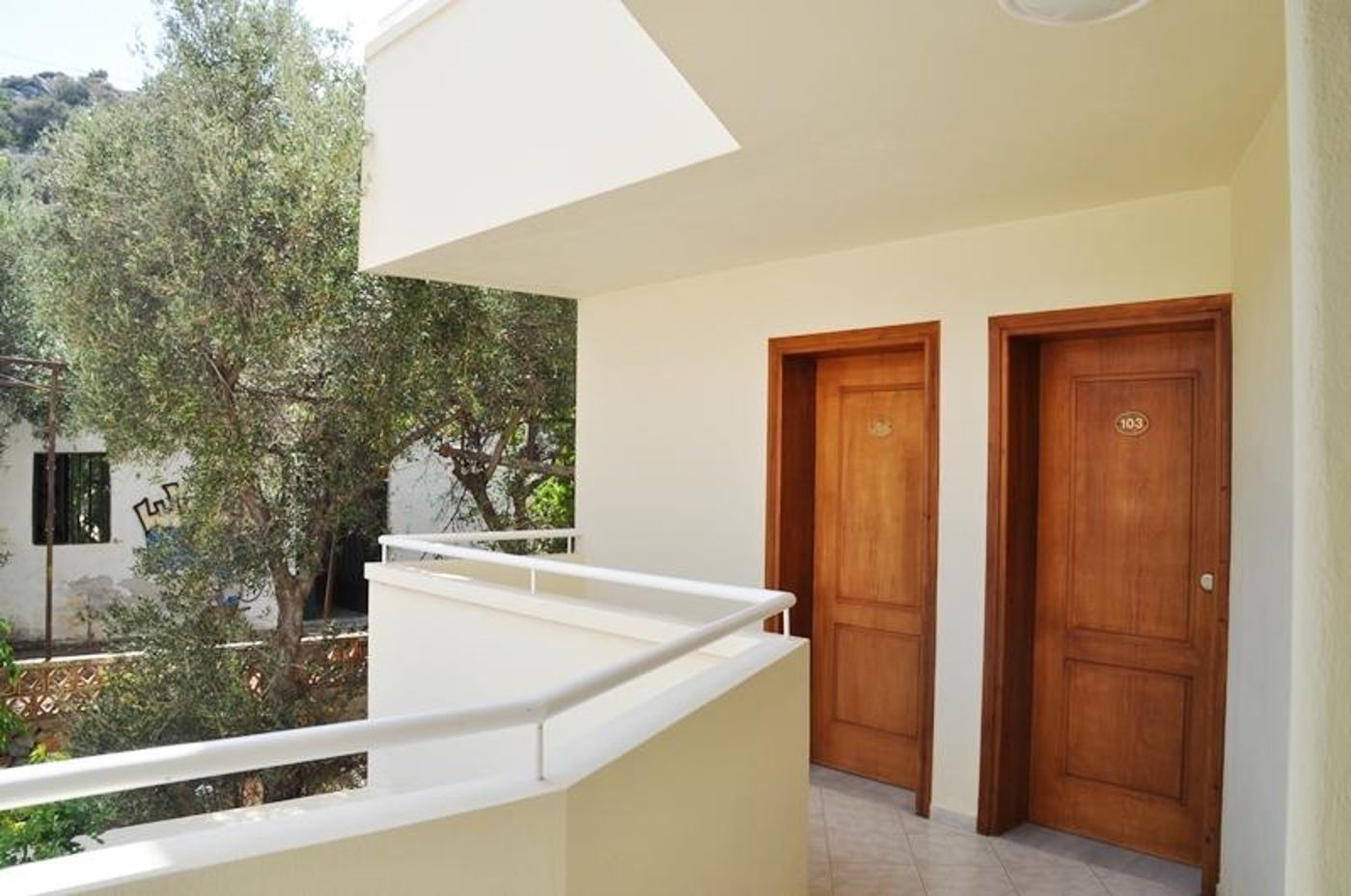 Villa Aphrodite Hotel Aparts and Studios