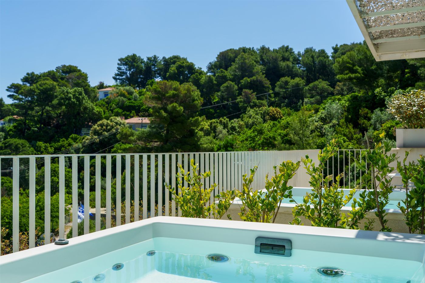 Radisson-Resort-Plaza-Skiathos-Room-14