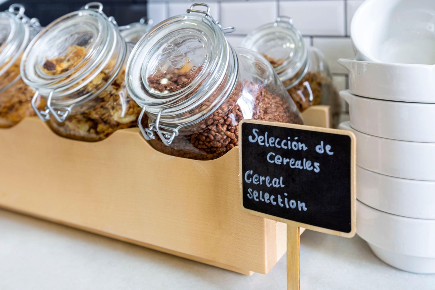 Holiday-Inn-Madrid-Las-Tablas-Restaurant-43