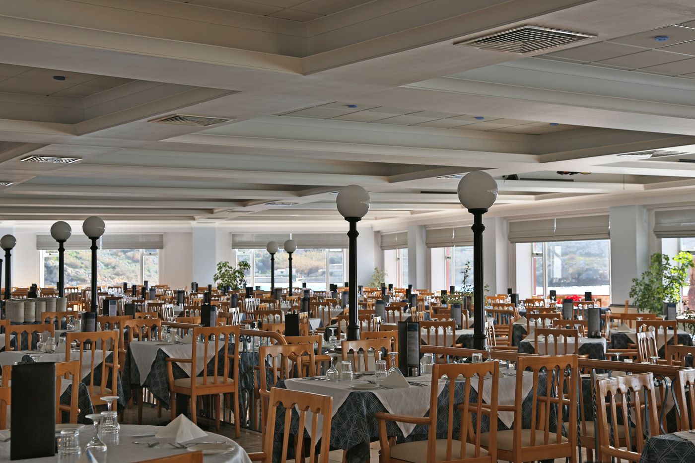 Paradise-Bay-Resort-Hotel-Restaurant-42