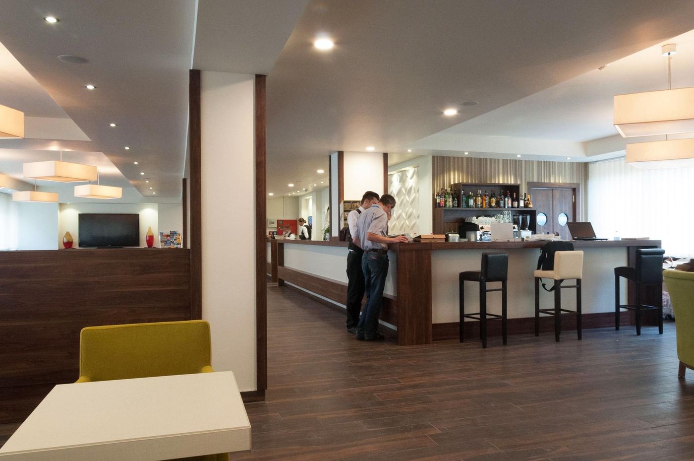 Motelplus-Berlin-Restaurant-1