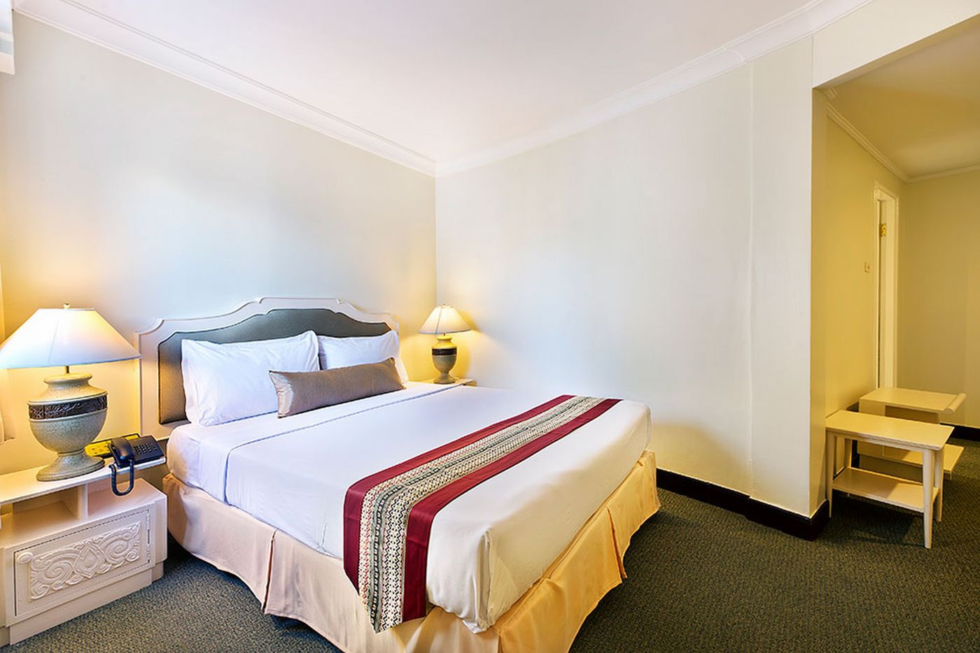 Royal-Rattanakosin-Hotel--SHA---Room-32