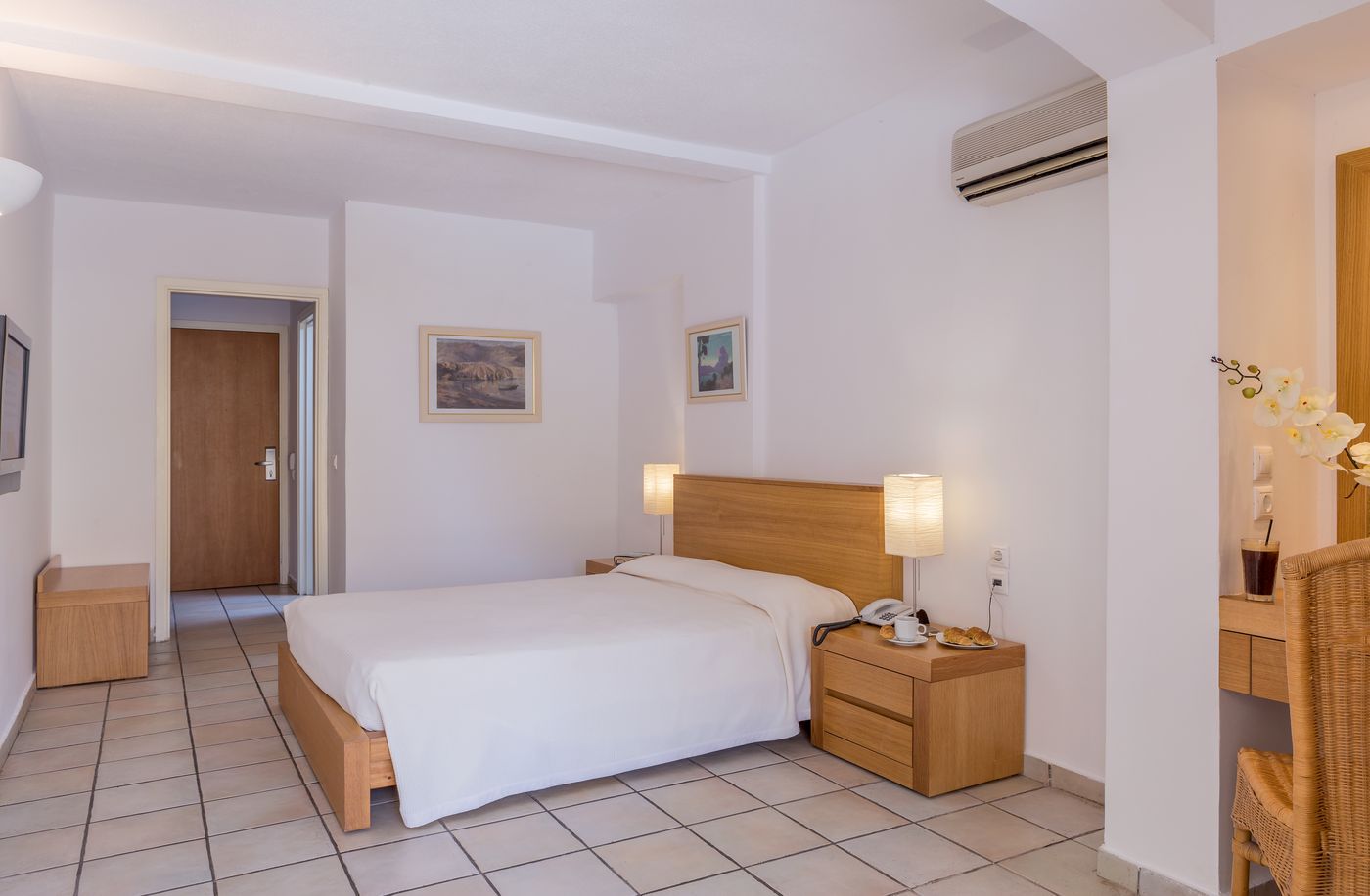 Kanapitsa Mare Hotel